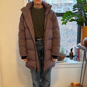 The super puff™ mid cliMATTE™ Japanese ripstop mid-length goose down puffer